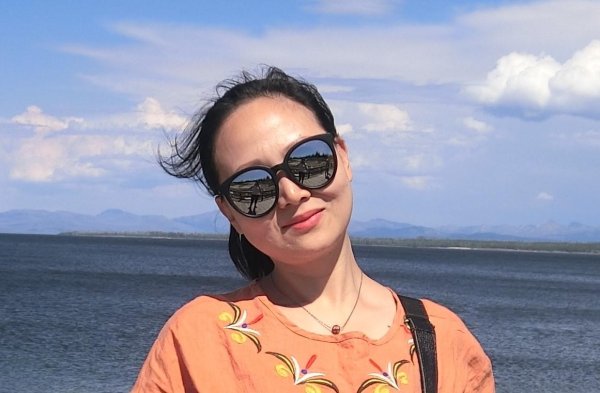 万银鼎信 特斯拉也玩“加长” 新推六座车型瞄准家庭用户 能否撬动大型纯电车市场?｜一探